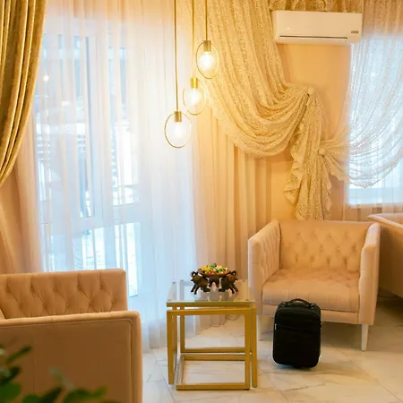Bed & Breakfast обійми Embrace